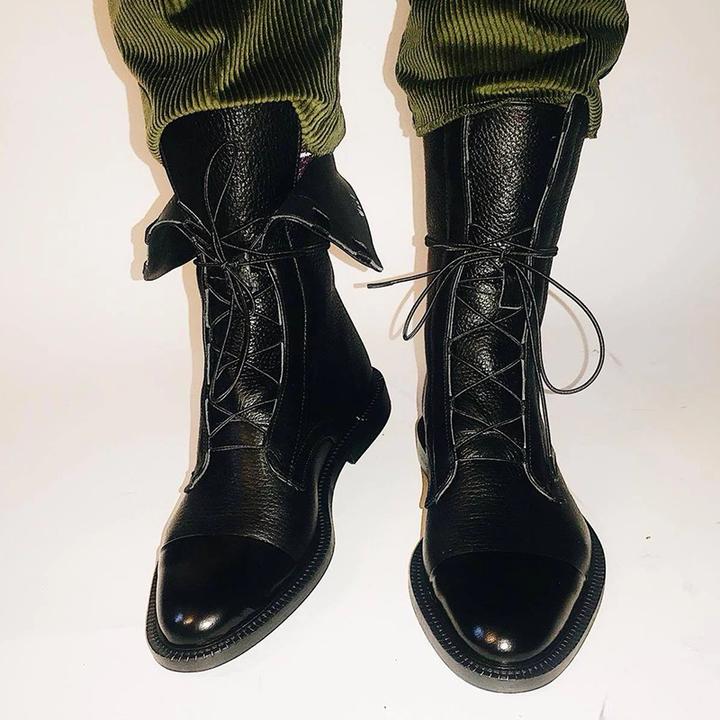 Elegant Women Boots