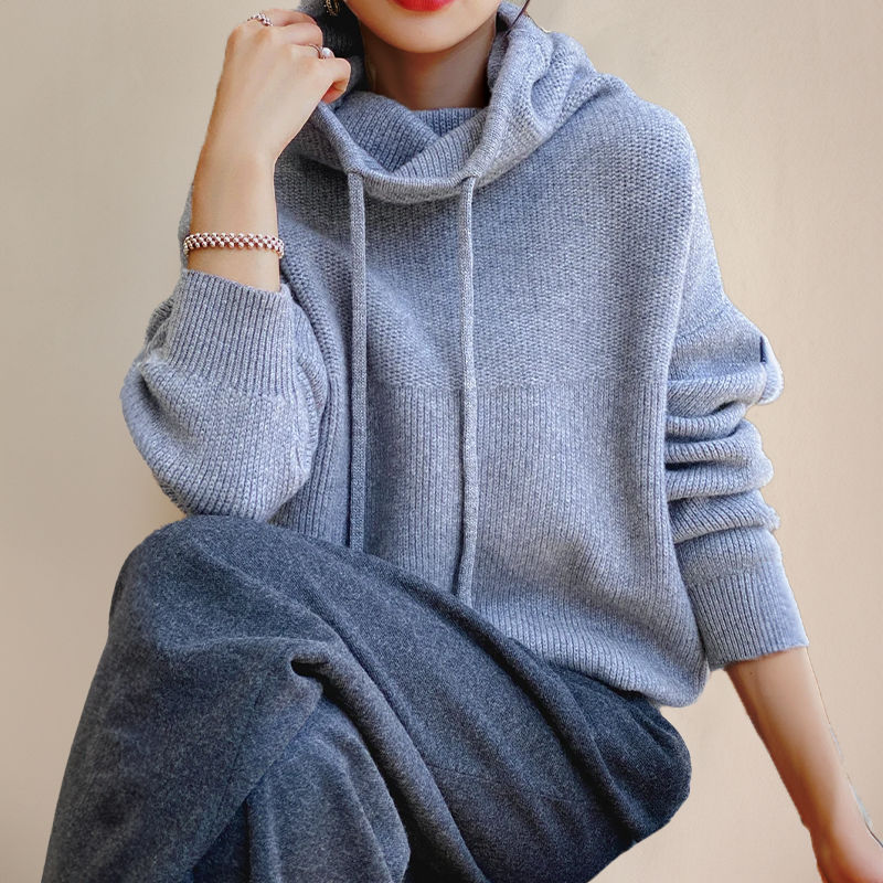 Charlotte Luxurious Warm Wool Turtleneck Sweater